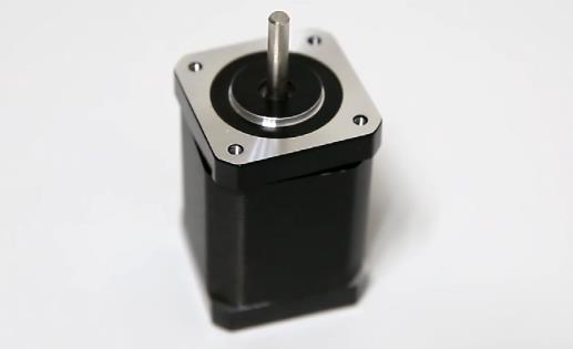 步進(jìn)電機(jī)